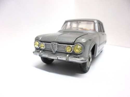 Dinky toys alfa romeo - dinky,