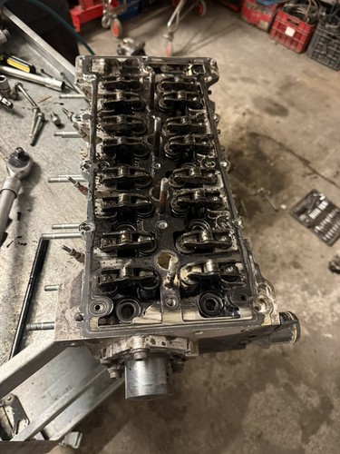 Testata motore castelletto - ,
