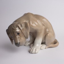 RARA STATUINA PORCELLANA ROYAL COPENHAGEN "Cucciolo di Labrador Bob" RESTAURATA