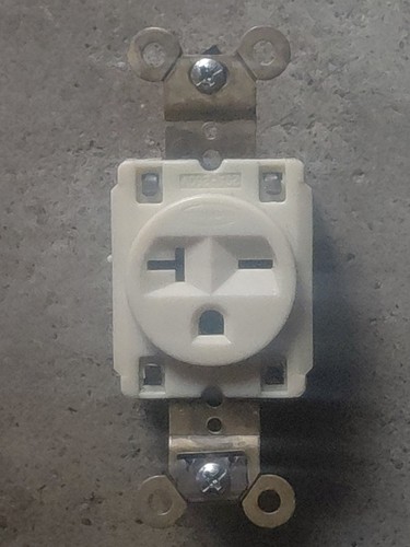 Hubbell hbl5461 20 ampere - 20,