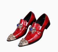 Scarpe da uomo in metallo a