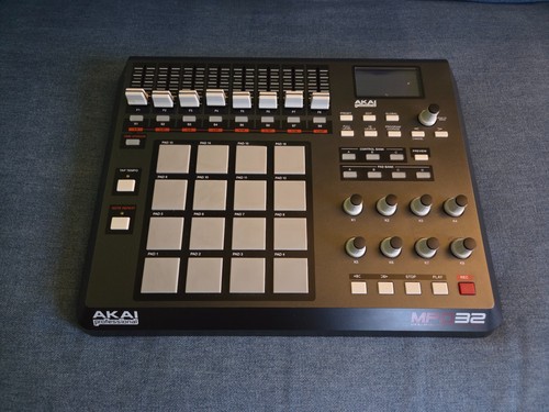 Akai professional mpd32 - akai,