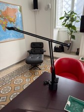 lampada da tavolo artemide modello "tizio" colore nero