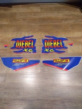 KIT ADESIVI GRAFICI SUZUKI