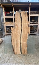 Coppia di tavole di legno di