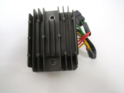 Regolatore tensione - di,