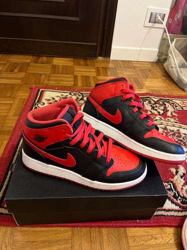 Nike air jordan mid gs - 1,