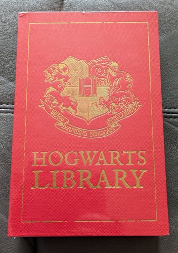 The hogwarts library - the,