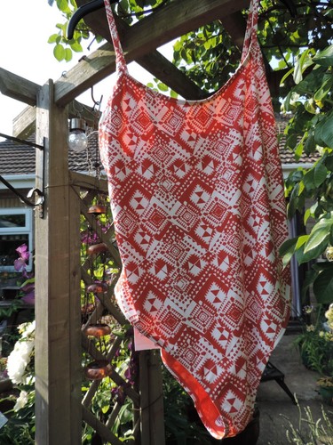 Taglia 20 costume - 18,