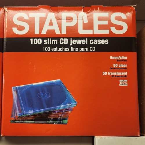 Staples 100 custodie - staples,