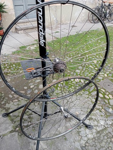 Ruote bici corsa - ruote, dura
