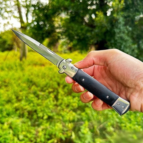 Coltello tascabile aperto