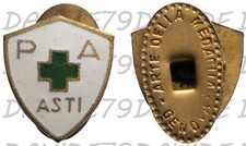 05441] DISTINTIVO SPILLA SMALTATA - CROCE VERDE ASTI - ARTE DELLA MEDAGLIA GENOV
