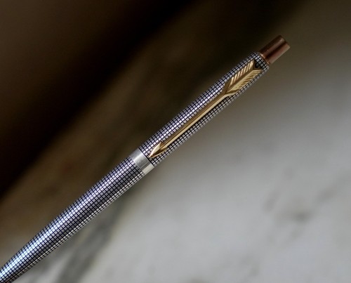 Magnifique stylo bille parker - bille,