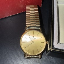 Universal Genève 18K Gold