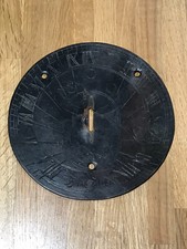 Antica meridiana in bronzo