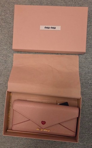 Authentic miu - miu,