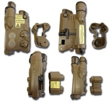 PORTA BATTERIA ESTERNO DA RIS AN/PEQ TAN BA27T REPLICA SOFTAIR ASG M4 PEQ 20MM