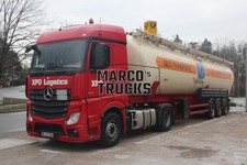 Truck photo Mercedes-Benz 1843