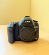 Canon EOS 5D Mark III Digital