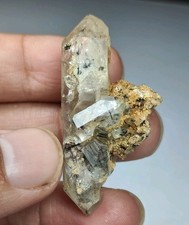 Magnesio-Ribeckite Quarzo