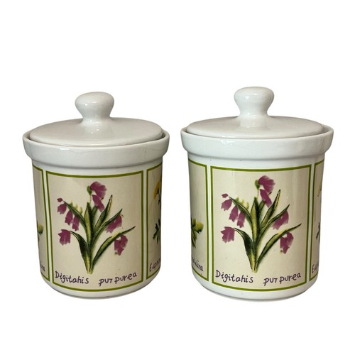 Pair trade winds tableweare - of,