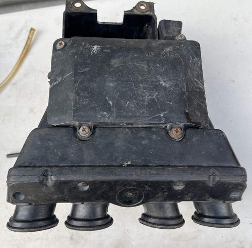 Alloggiamento filtro airbox