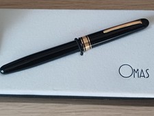 Omas Extra Ogiva degli anni '90, Pennino gradazione F in oro 18k.