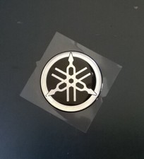 Yamaha MT 125 ADESIVO EMBLEMA