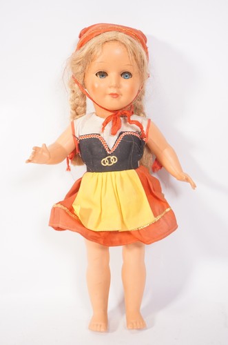 Bambola plastica vintage - di,