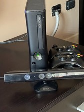 Xbox 360 Kinect + 2 controller + 14 giochi