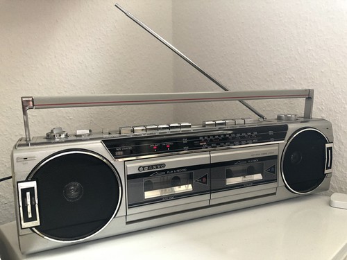 Quattro radiocassette vintage - quattro,