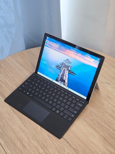 Microsoft surface pro 1866 - 7,