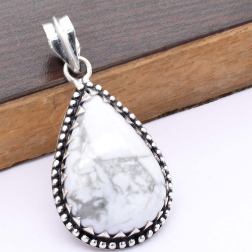 Howlite ciondolo pietra - ciondolo,