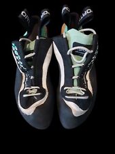 La Sportiva Women's Miura