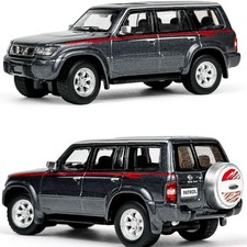 Modellino auto in miniatura Paudi Nissan Patrol Y61 1998 scala 1:64 regali pressofusi
