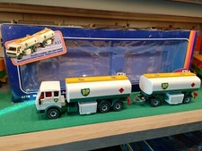 Siku 3718 Mercedes con Rimorchio Cisterna BP Scala 1:55