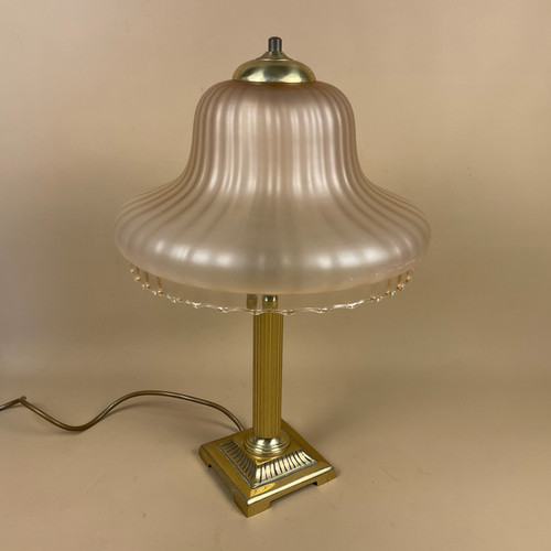 Vintage gold metal brass - gold, lamp