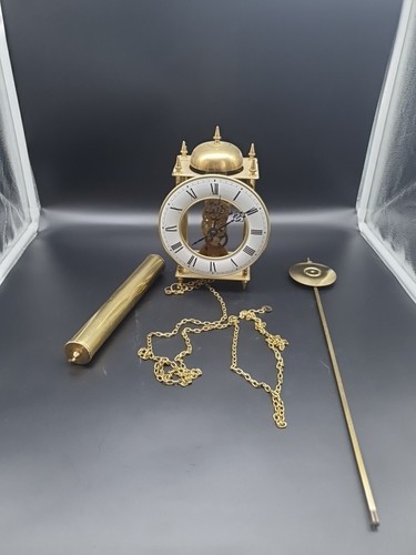 Originale vecchio orologio