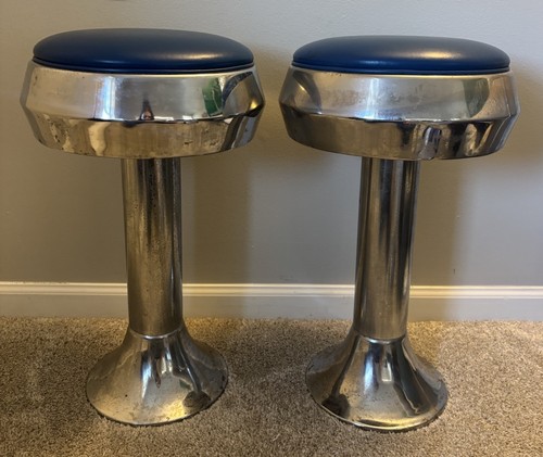 Pair vintage 1996 - vintage, 23”