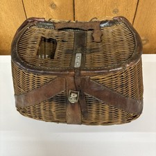 Cestino da pesca vintage in