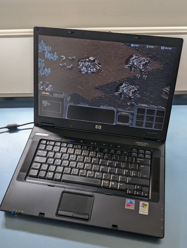 Retro windows workstation - windows, xp