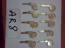 Lotto17 stock pezzi 10 CHIAVI