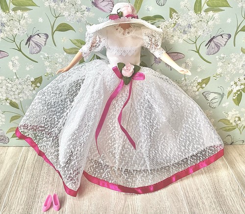 Barbie taglia bambola vestito - barbie,