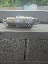 Ammortizzatore pneumatico