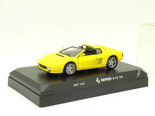 Modello auto ferrari - auto,