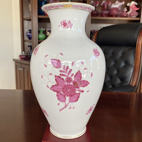 Incredible herend vase - incredible,