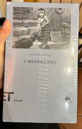 Miserabili victor hugo - hugo,