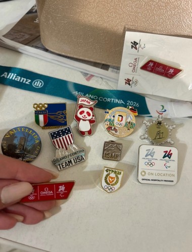 Spilla pin olimpiadi - /,