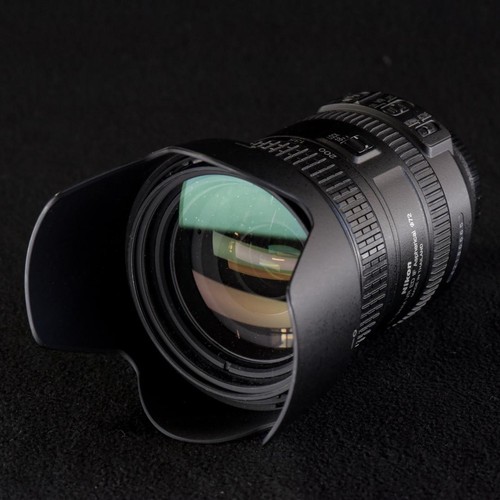 Nikon dx18 200 - af-s, f3.5-5.6